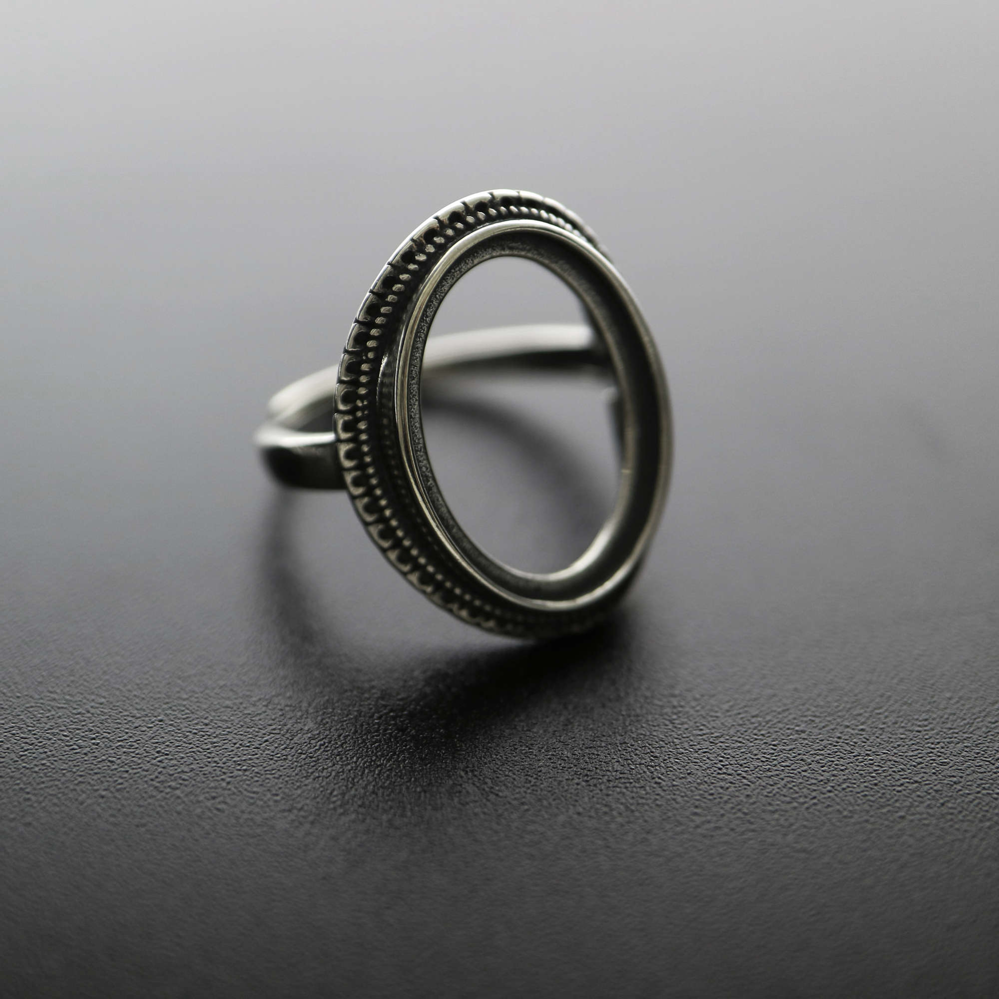 1Pcs 13X18MM Antiqued Style Solid 925 Sterling Silver Oval Cabochon Bezel Adjustable Ring Settings DIY Jewelry Supplies 1223101 - Click Image to Close